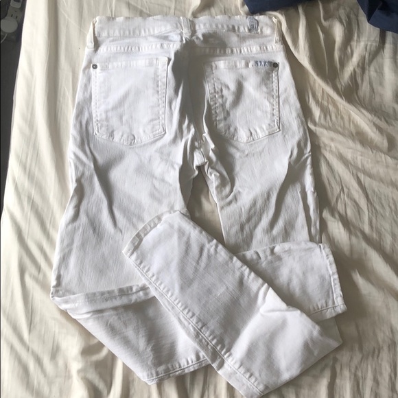 7 for All Mankind The Skinny Jean in White - Picture 5 of 5